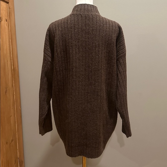 Neuflora Ribbed Knit Sweater | Relaxed Fit | Brown | Size S/M | EUC - Picture 3 of 8